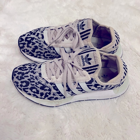 ADIDAS Swift Run X Womens Gray Leopard Shoes 7.5 - Picture 7 of 9